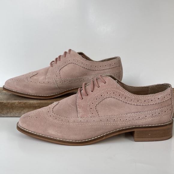 ASOS DESIGN  Pink Suede Wingtip Oxford - Picture 3 of 16